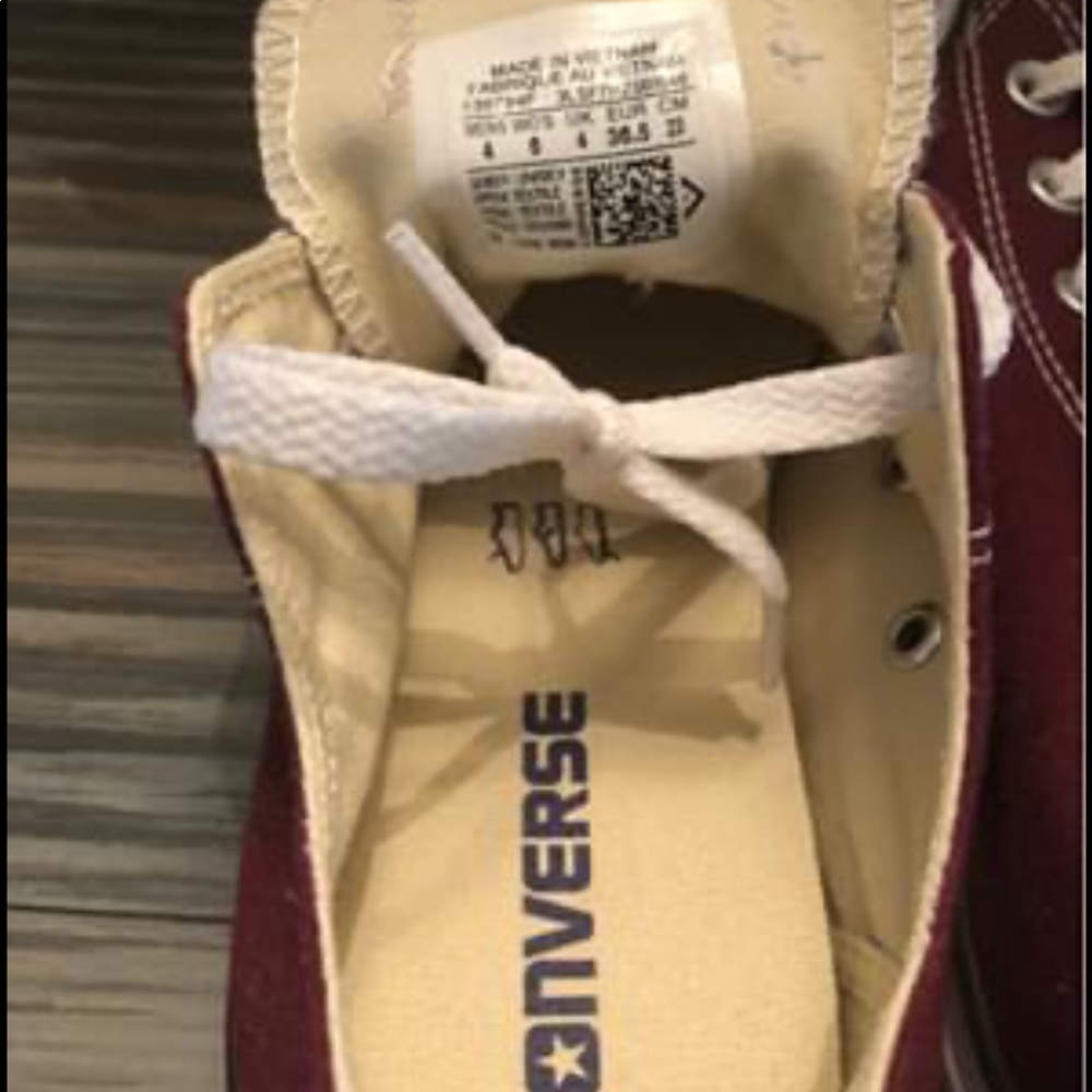 Converse - Picture 3 of 3